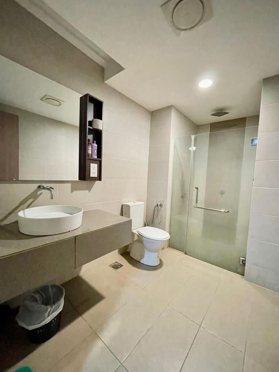 Crystal Kbcp Apartment